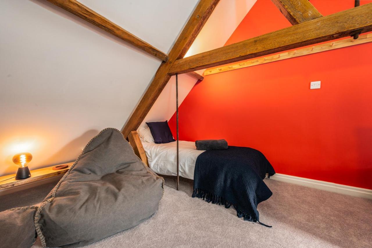 Luxury Town Centre Loft Apartment In Converted Granary Stamford Exterior photo