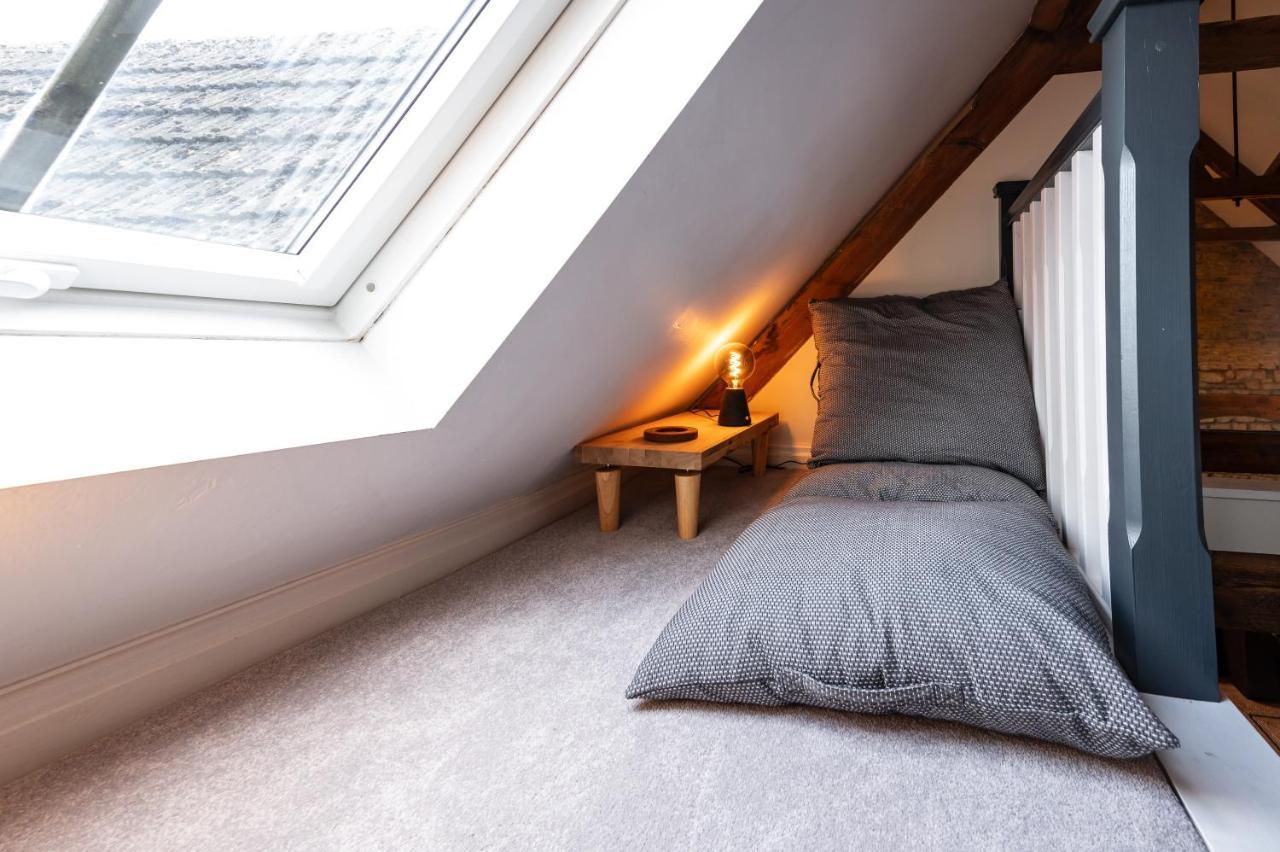Luxury Town Centre Loft Apartment In Converted Granary Stamford Exterior photo